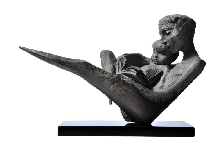 En la reposera 18 En_la_reposera_25x40x22cm_2016