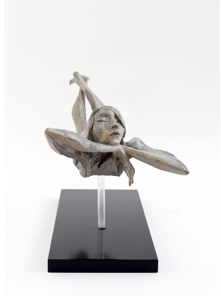 Martina_74x26x20cm_acrilico_2008_2