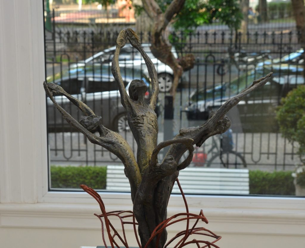 Primavera 53x50x50cm 2013